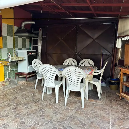 Near House 2 Apartment